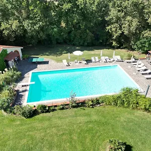  Appartement Podere Il Giurato Italië